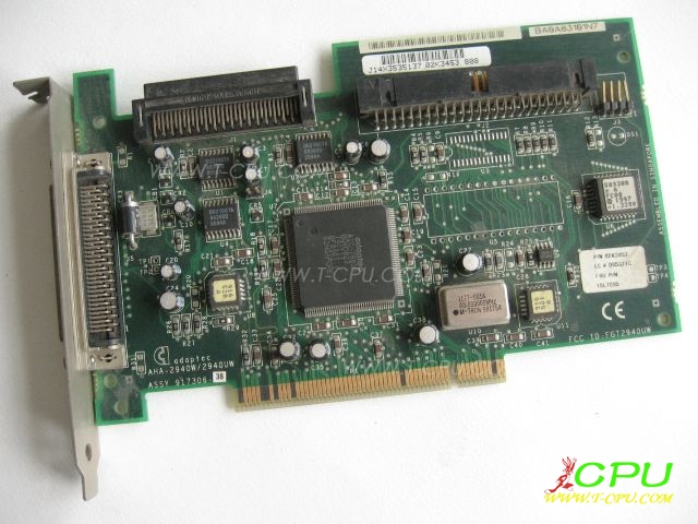 Adaptec AHA-2940UW 2