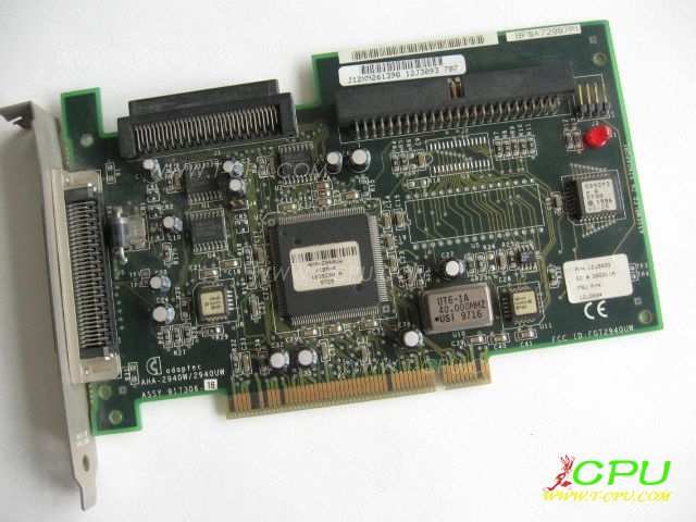 Adaptec AHA-2940UW 1