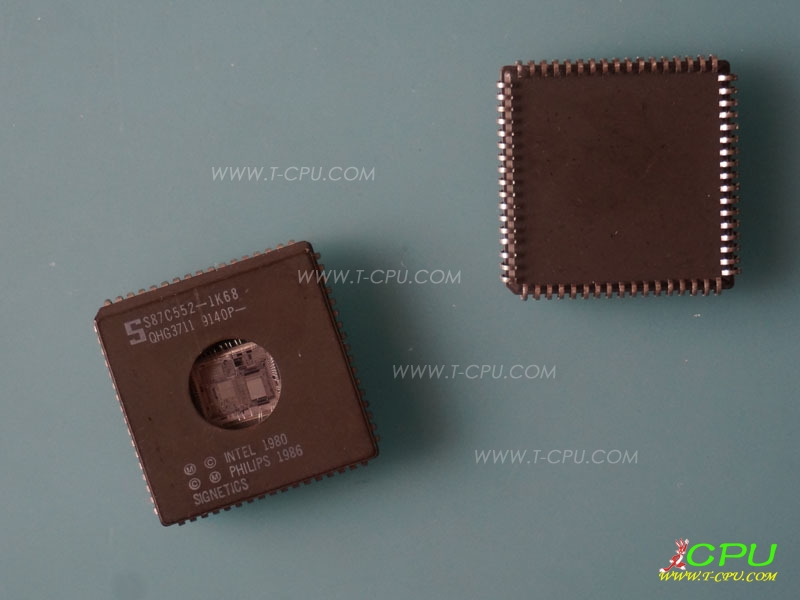 Signetics S87C552-1K681