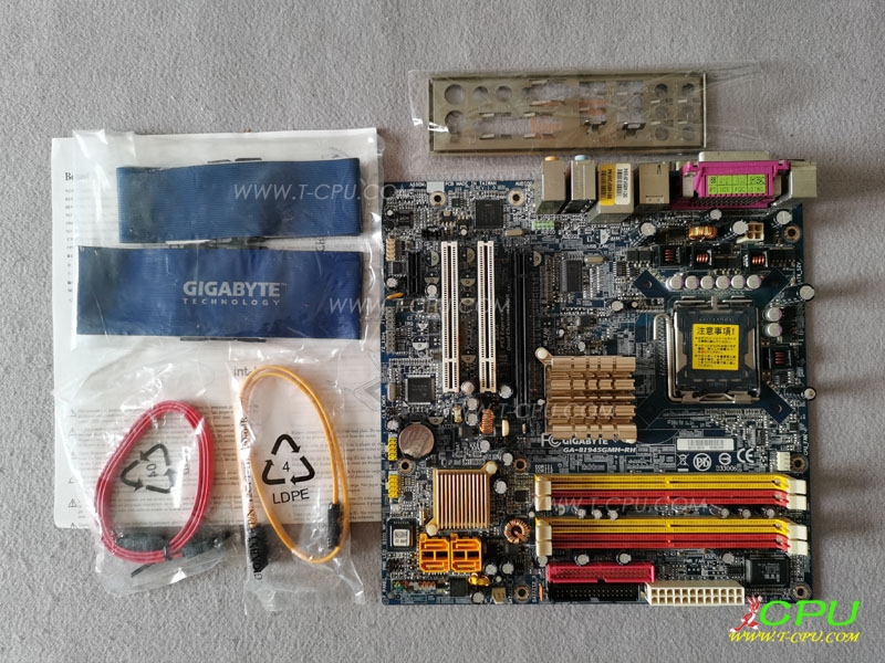 GIGABYTE技嘉 GA-8I945GMH-RH VIIV Edition BOX1